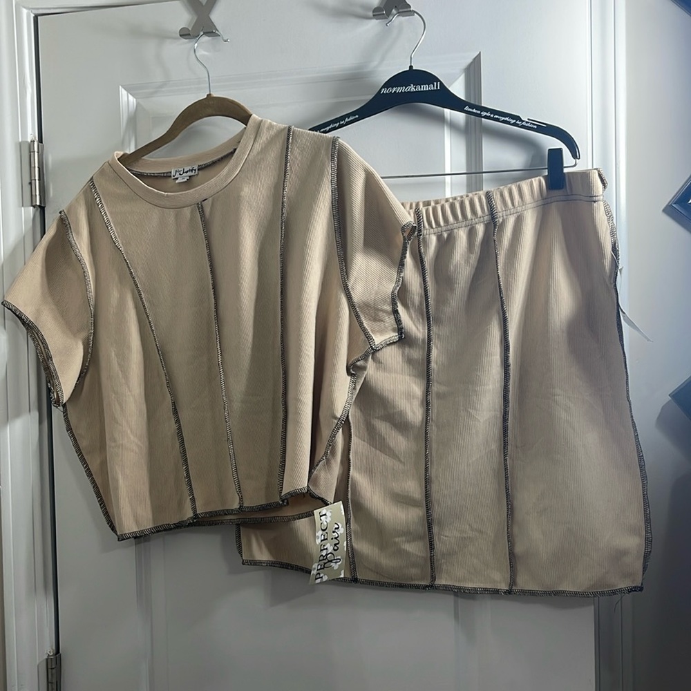 Skirt set